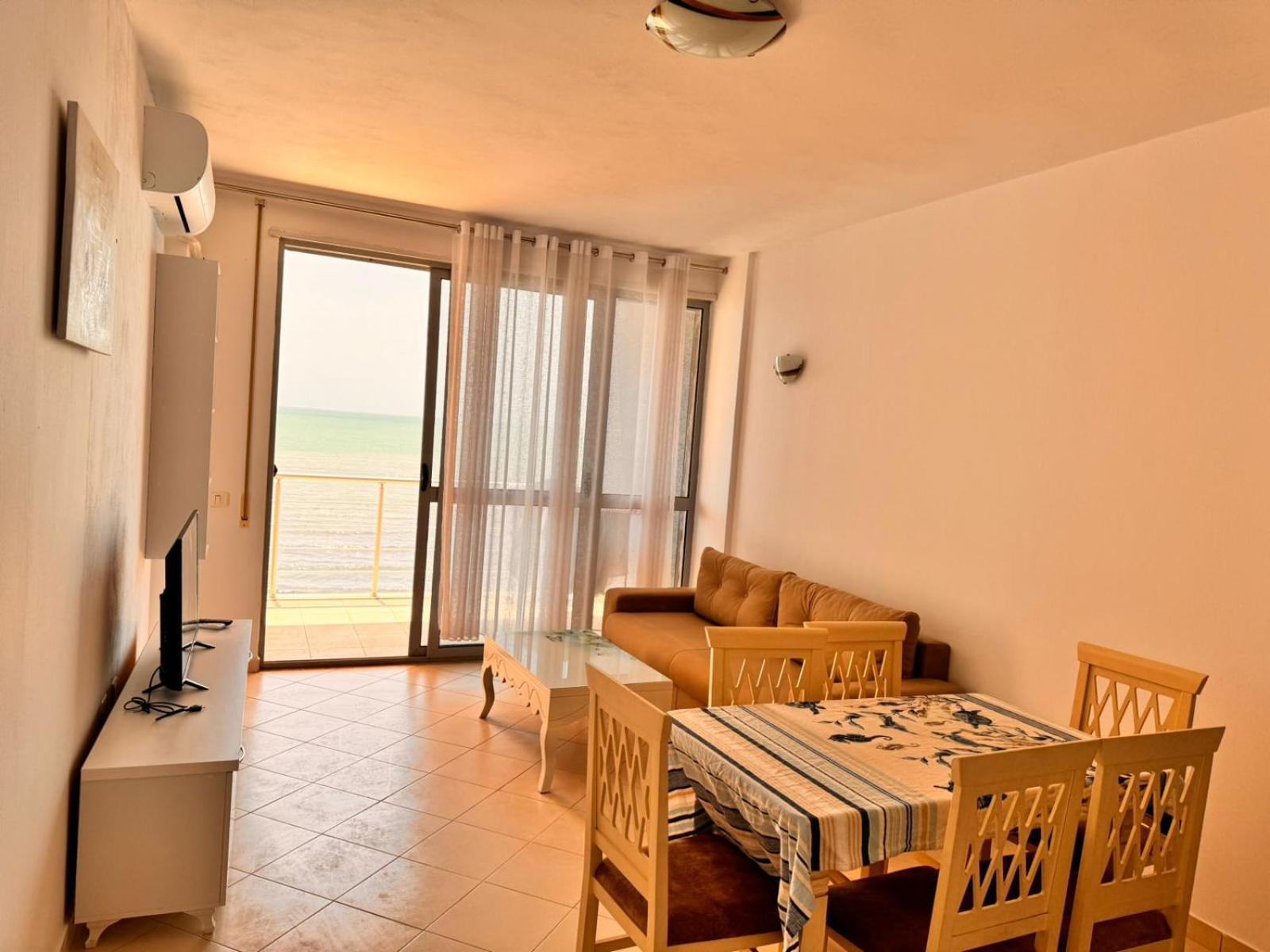 דורס Holiday Apartments 5 מראה חיצוני תמונה