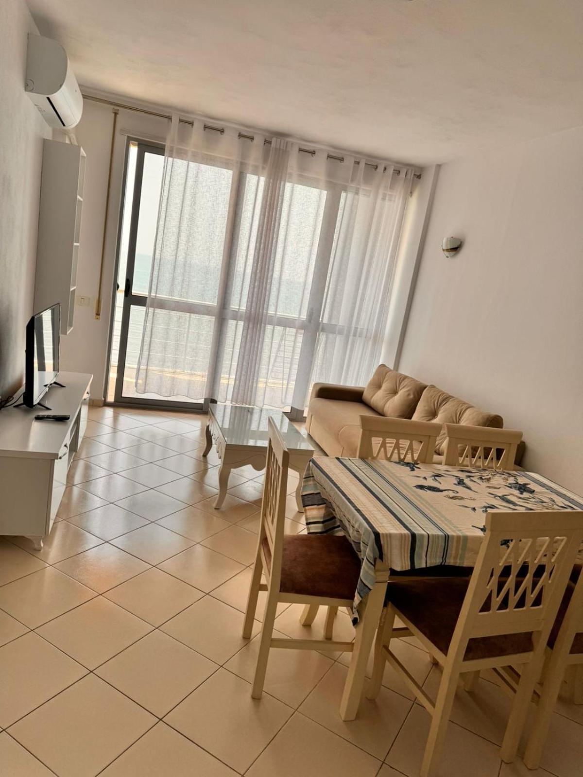 דורס Holiday Apartments 5 מראה חיצוני תמונה